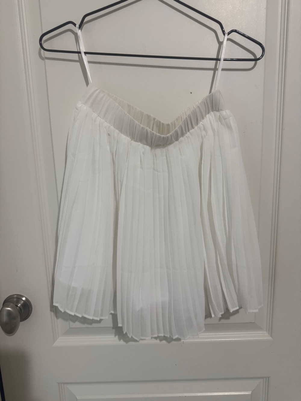 Commense White Chiffon Pleated Skater Skirt